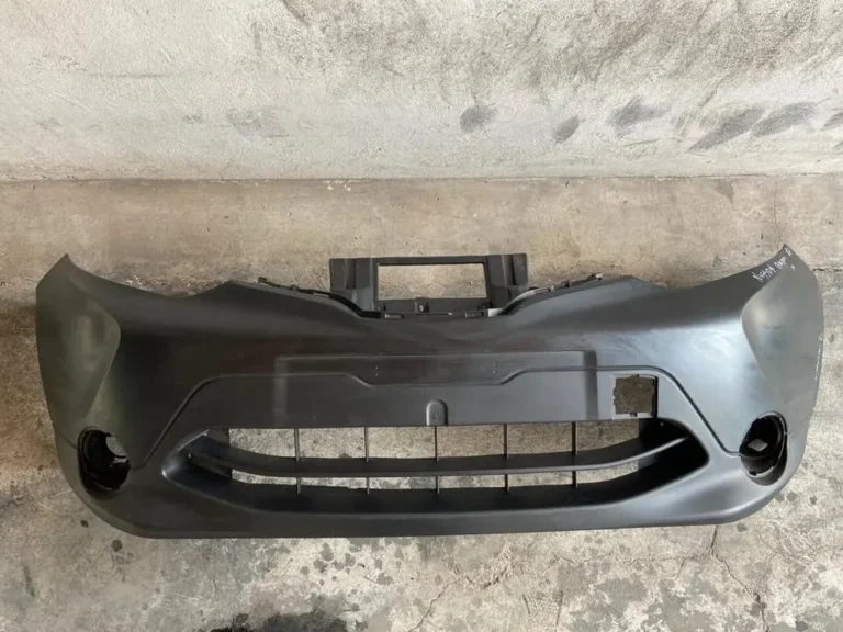 Parachoques delantero Nissan Qashqai (2014–2017)