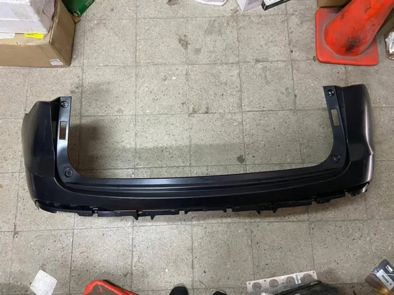 Parachoques trasero superior Chevrolet Groove (2020/2023)