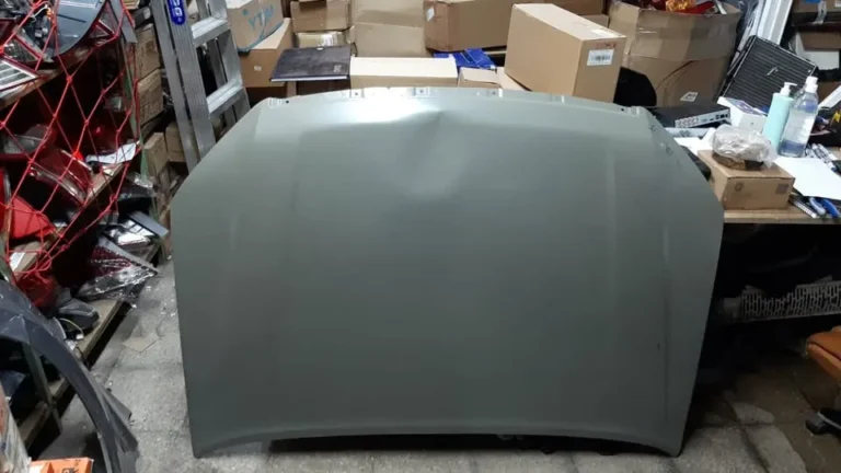 Capot Chevrolet DMAX — 2015 2017