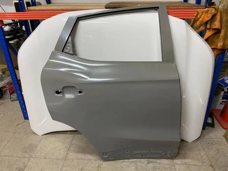 Puerta trasera derecha MG ZS 1.5 nueva, fotografía real de la pieza